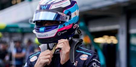 Colapinto mostró como entrena el cuello en Corazón de F1