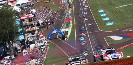 Un piloto de TC se quedó sin equipo después de Posadas