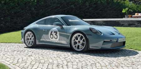 Porsche 911 S/T homenaje por el 60° Aniversario