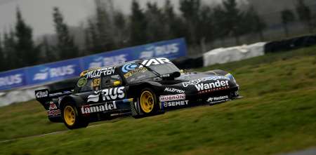 TC Mouras: Ricciardi se quedó con la pole en La Plata