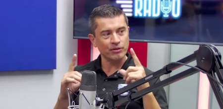Juncos en Carburando Radio: “Me acuerdo como si fuera ayer cuando llegué a Estados Unidos”