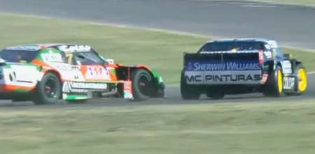 TC en San Nicolás: ¡Al límite! Castellano y Ardusso se tocaron en la serie