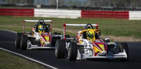 Fórmula Nacional: Aimar: "Los chicos salen preparados para manejar cualquier tipo de auto"