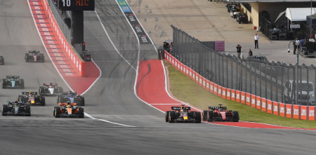 F1: ¡Se sacaron chispas! La friccionada largada entre Verstappen y Leclerc en el Sprint