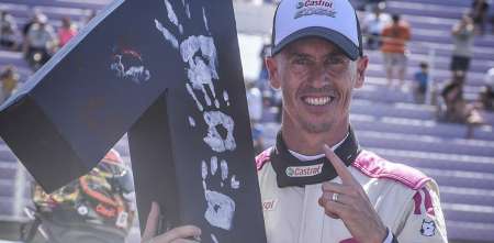 TC2000: ¡Los festejos del Campeón! Pernia levantó la copa en Alta Gracia