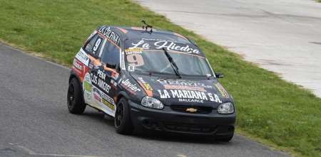 Turismo Pista: Lantella es el poleman de la Clase 2 en Olavarría