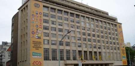 "Si no la vieron venir, presentar la renuncia es una acto de dignidad"