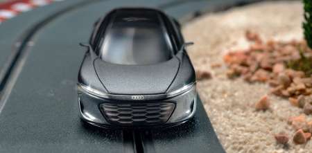 Audi lanza un coche de Scalextric