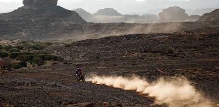 Dakar 2024: la piedra volcánica, el gran dolor de cabeza de la Etapa 1