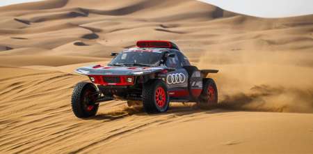 Carlos Sainz lidera la general de Autos y marca tendencia en el Dakar 2024