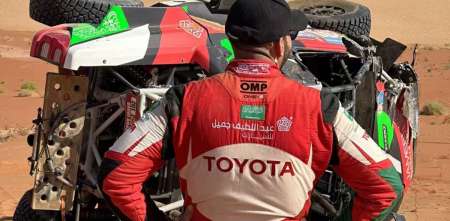 Dakar 2024: ¡Perdió todo! Yazeed Al Rajhi volcó y quedó fuera de carrera