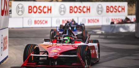 Fórmula E: Fenestraz y un abandono repentino en la primera carrera de Arabia Saudita