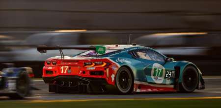 Tras el abandono de Pérez Companc, Varrone sigue firme en las 24 Horas de Daytona