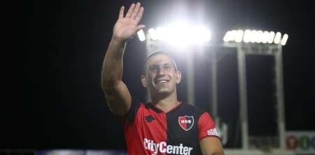 ¡De las pistas a la cancha! El sobrino de un piloto que le dio el triunfo a Newells ante Central Córdoba