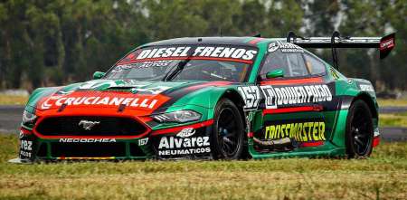 ¡Para un cuadrito! Las imperdibles fotos del Mustang de De Benedictis