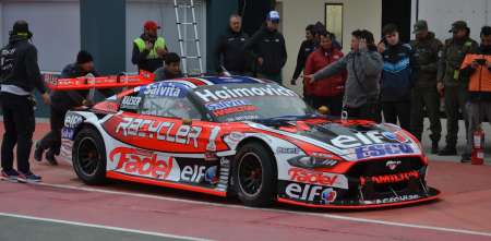 GALERÍA: la nueva generación del TC salió a pista en El Calafate