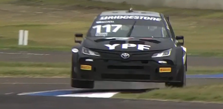 ¡Al límite! Rossi y una clasificación a todo o nada en su regreso al TC2000 en Concordia