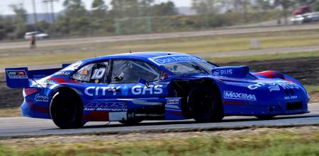 TC Pista: Azar ganó la serie más rápida en Viedma