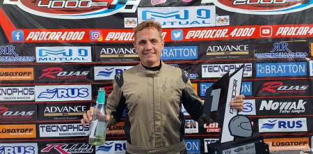 Procar 2000: Victoria para Logarzo en la segunda final en Buenos Aires