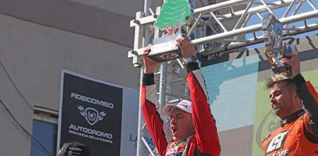 TC: Werner, ganador en Toay: "Todo el equipo trabajó perfecto, codo a codo"