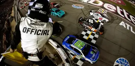 Los cierres más ajustados de la historia de NASCAR
