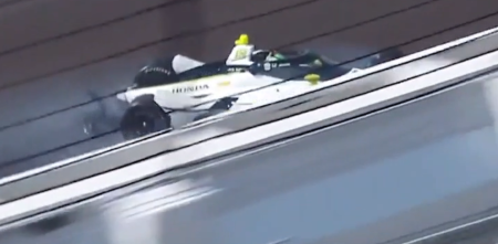 IndyCar: Siegel fue por la heroica y terminó contra el muro en Indianápolis