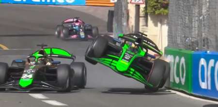 F2: ¡Qué susto! Se tocaron a la salida de boxes en Mónaco y uno de ellos casi vuelca