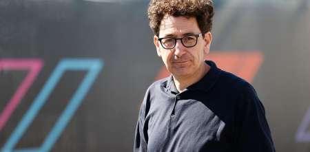 F1: Aston Martin buscaría sumar a Binotto para su equipo técnico