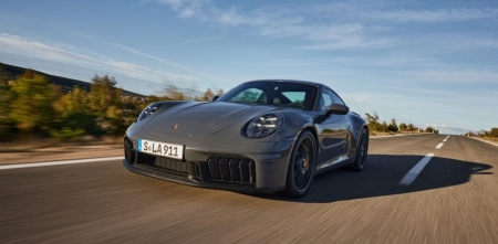 Este es el primer Porsche 911 híbrido de la historia