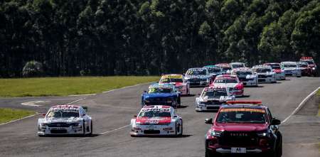 Top Race Series: Sami Mendaña, el más veloz en las pruebas libres en Buenos Aires