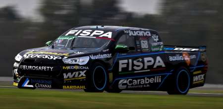 TC Pick Up: Julián Santero se quedó con la pole en una ajustada definición