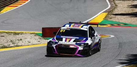 TCR Italia: Martínez culminó en el 21° puesto en la 1ra final en Pergusa