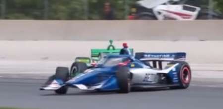 IndyCar: accidentado comienzo de la carrera en Road America