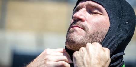 IndyCar: Canapino pisó la tierra tras buscar los límites intentando de avanzar