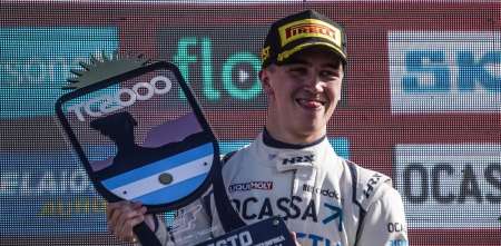 ¿Quién es Tiago Pernía? El heredero que se convirtió en revelación en el TC2000