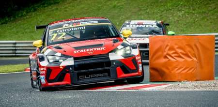 TCR Europe: Girolami y Montenegro, en el top 5 en el entrenamiento en Spa