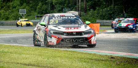 TCR Europe: Montenegro y Girolami clasificaron en Spa