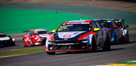 FIA TCR World Tour: Girolami analizó la 1ra final en Interlagos: "Fue una carrera dificilísima"