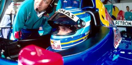 ¿Cuántas carreras corrió Fontana en F1?