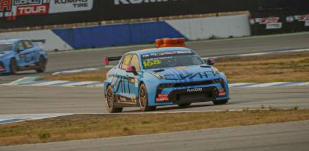 FIA TCR World Tour: Ehrlacher se quedó con la pole position en El Pinar