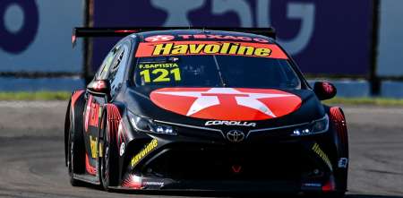 Stock Car: Felipe Baptista se quedó con la carrera principal en Velopark