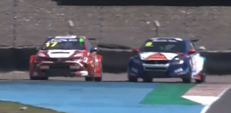 TCR South America: la maniobra que le dio la victoria a Rossi en la Carrera 2