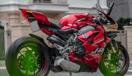 Llega la edición limitada Ducati V4 Iron Man