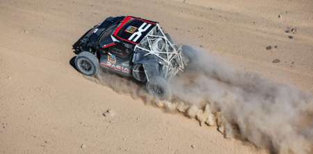 Dakar 2025: la palabra de Loeb tras su duro vuelco: “Es despiadado”