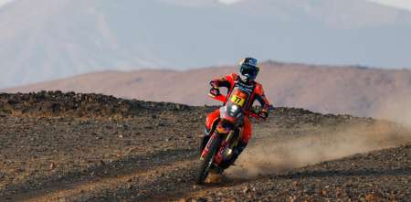 Dakar 2025: ¿Cómo les fue a los argentinos que siguen en carrera en la Etapa 6?