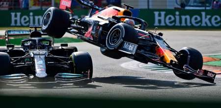 F1: desde Mercedes confesaron un detalle inédito del golpe entre Hamilton y Verstappen de 2021