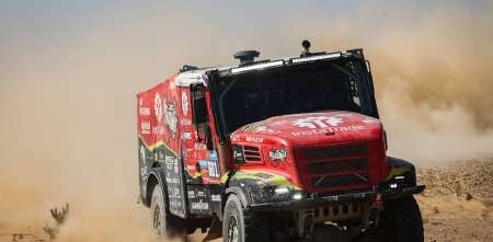 Dakar 2025: Loprais se quedó con la Etapa 10, pero Macik lidera la general de los Camiones