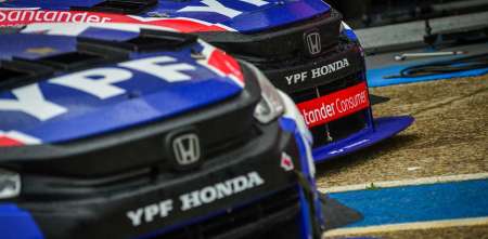 TC2000: avanza la construcción de las dos Honda ZR-V