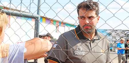 TC: Lambiris: “No estoy de acuerdo con que generar espectáculo venga de la mano de hacer autos peores”