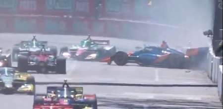 IndyCar: la carrera en St. Petersburg comenzó con un fuerte golpe